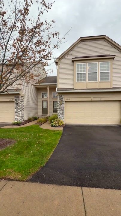 Listing video for 26649 Kirkway Dr, Woodhaven