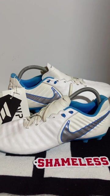 [Sale] Giày Bóng Đá Nike Trầy Mũi [Size 42.5]. Mua bán Giày dép tại Huyện Phú Tân An Giang được đăng bởi Bán Giày Si Tuyển hình 1