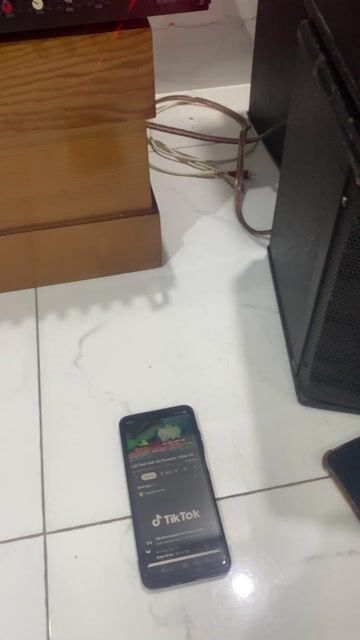 Vang hát karaoke. Mua bán Tivi, Âm thanh tại Huyện Hoài Đức Hà Nội được đăng bởi Niềm vui trao đổi hình 1