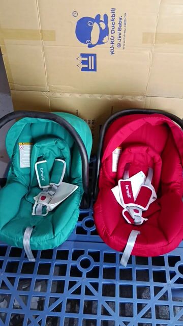 Ghế ngồi ô tô Brevi cho bé từ sơ sinh. Mua bán Mẹ và bé tại Quận Gò Vấp Tp Hồ Chí Minh được đăng bởi Kim Chi hình 1
