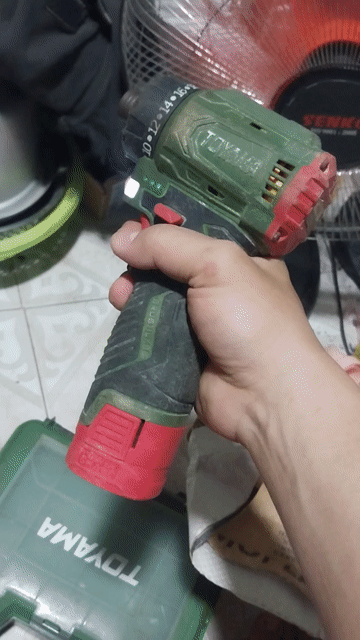 Máy khoan vặn vít Toyama 7.2V cũ Xanh Đỏ Đen. Mua bán Đồ chuyên dụng, Giống nuôi trồng tại Quận 11 Tp Hồ Chí Minh được đăng bởi Hoàng Sơn Thạch Cao hình 1