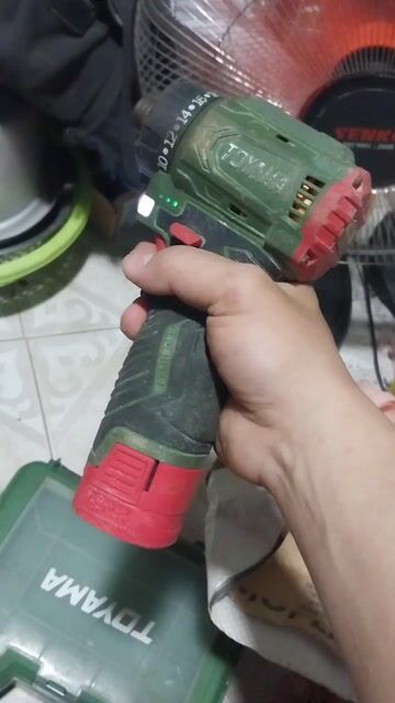 Máy khoan vặn vít Toyama 7.2V cũ Xanh Đỏ Đen. Mua bán Đồ chuyên dụng, Giống nuôi trồng tại Quận 11 Tp Hồ Chí Minh được đăng bởi Hoàng Sơn Thạch Cao hình 1