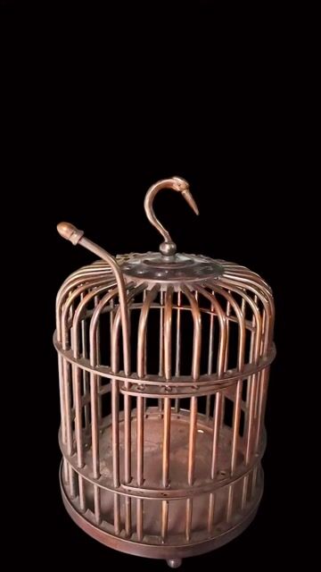 Lồng chim đồng đỏ 31cm. Mua bán Phụ kiện, Thức ăn, Dịch vụ tại Quận Hà Đông Hà Nội được đăng bởi Nguyễn Hoàng Trung  hình 1