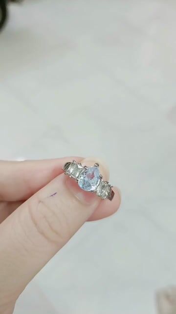 Nhẫn xinh nữ ni 6. Mua bán Phụ kiện thời trang khác tại Huyện Nhà Bè Tp Hồ Chí Minh được đăng bởi Tâm hình 1