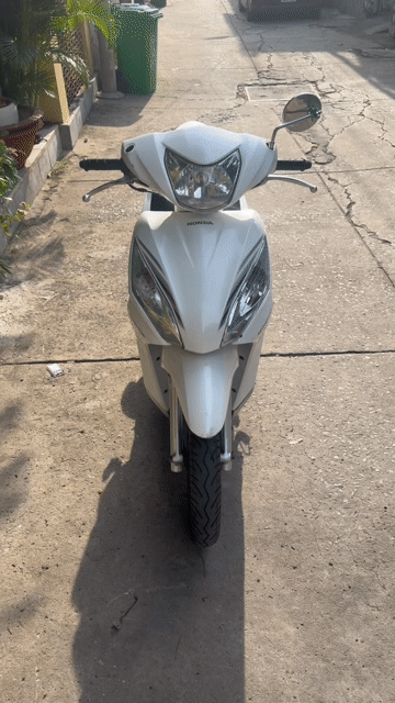 Honda Vision 2012 chính chủ, máy zin biển SG. Mua bán Xe máy tại Quận 8 Tp Hồ Chí Minh được đăng bởi Quân  hình 1