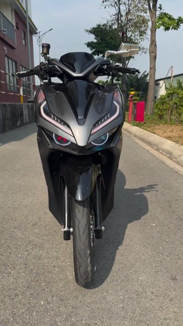 Honda Vario 150 - Nhiều đồ chơi. Mua bán Xe máy tại Thành phố Thuận An Bình Dương được đăng bởi Tien hình 1