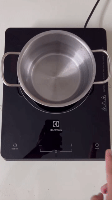 Bếp từ Electrolux chính hãng ít dùng. Mua bán Bếp, lò, đồ điện nhà bếp tại Quận Bình Thạnh Tp Hồ Chí Minh được đăng bởi hiếu hình 1