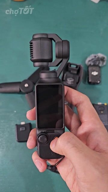 Máy quay DJI Osmo Pocket 3 Đen. Mua bán Máy ảnh, Máy quay tại Thành phố Dĩ An Bình Dương được đăng bởi Nguyễn Xuân Hiệp hình 1