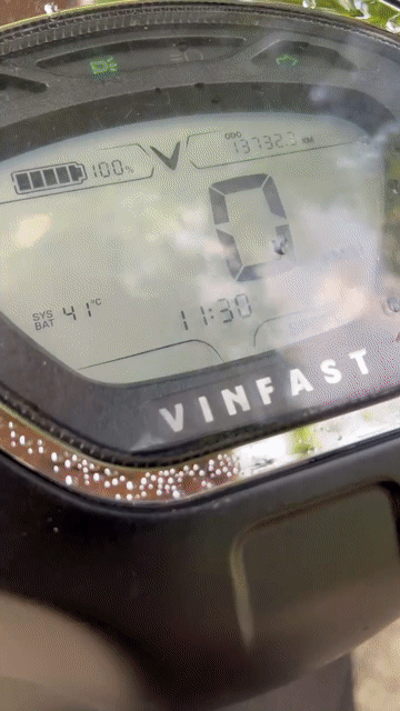 Xe máy điện VinFast EVO 200 màu Đen chính chủ. Mua bán Xe máy tại Quận 8 Tp Hồ Chí Minh được đăng bởi khánh Hân hình 1