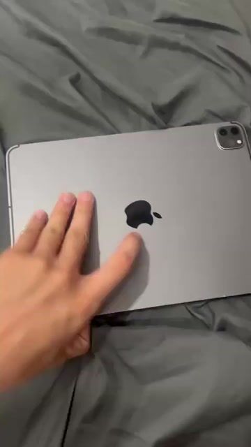 Apple iPad Pro 2020 128GB 5G Bạc. Mua bán Máy tính bảng tại Quận Hải Châu Đà Nẵng được đăng bởi Trường Giang  hình 1