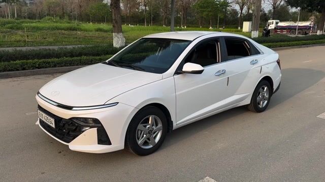 Hyundai Accent 2024 1.5AT Trắng 2 Vạn 1 Chủ. Mua bán Ô tô tại Quận Cầu Giấy Hà Nội được đăng bởi Vũ Kiên hình 1