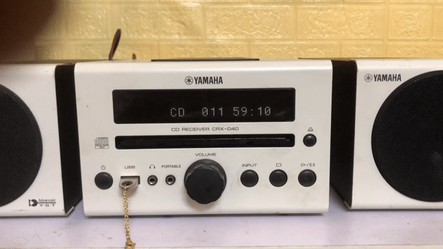 Dàn âm thanh mini Yamaha CRX-D40 Trắng ( châu âu ). Mua bán Tivi, Âm thanh tại Thành phố Cẩm Phả Quảng Ninh được đăng bởi thanh lý hình 1