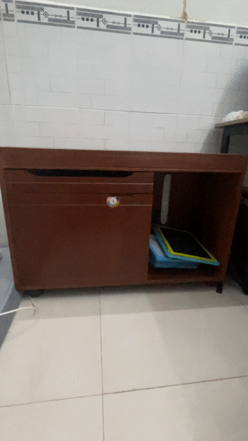 Bàn học Gỗ Nâu 90x40x60cm. Mua bán Bàn ghế tại Quận Gò Vấp Tp Hồ Chí Minh được đăng bởi Trâm hình 1