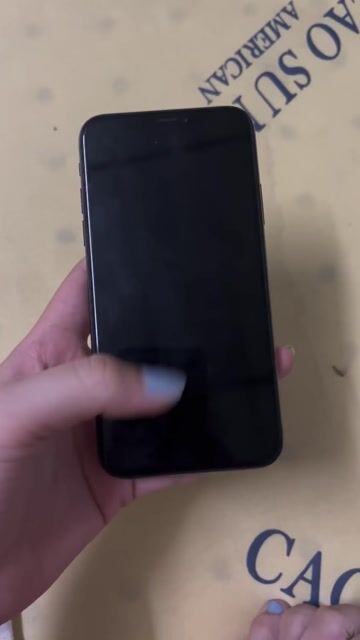 Apple iPhone XS 256GB Đen Đã sử dụng. Mua bán Điện thoại tại Quận 7 Tp Hồ Chí Minh được đăng bởi Thắm Mai hình 1