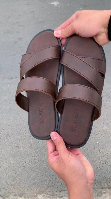 Bán Lỗ Lại 50% 3 Đôi Dép Nam Mới. Mua bán Giày dép tại Thành phố Sóc Trăng Sóc Trăng được đăng bởi Khánh hình 1