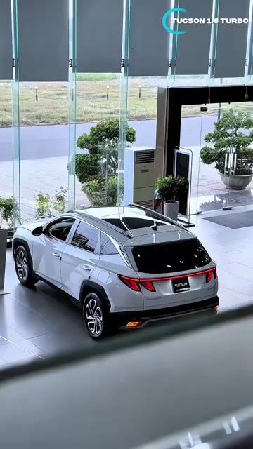 Tucson 1.6 Turbo - giao ngay. Mua bán Ô tô tại Thành phố Trà Vinh Trà Vinh được đăng bởi Đạt Hyundai Bến Tre hình 1