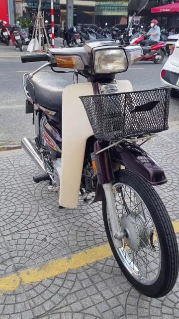 🍎Honda Dream thái đời 7 số seri 02, biển 43,. Mua bán Xe máy tại Quận Hải Châu Đà Nẵng được đăng bởi nguyễn đoan trang hình 1