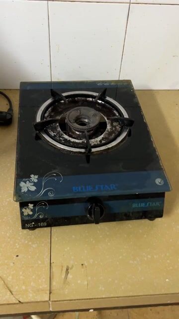 Bếp ga BlueStar NG-169 Mặt kính Đen. Mua bán Bếp, lò, đồ điện nhà bếp tại Quận Tân Bình Tp Hồ Chí Minh được đăng bởi Thuỷ Thanh Trần hình 1