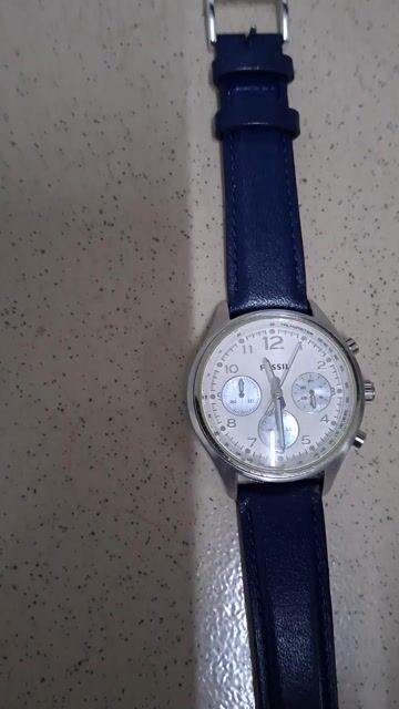 Đồng hồ Fossil dây da xanh 38mm. Mua bán Đồng hồ tại Quận 1 Tp Hồ Chí Minh được đăng bởi hung hình 1