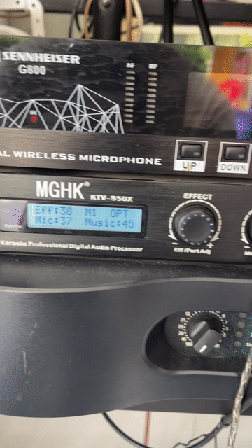 Vang số KTV KTV-950x Yamaha. Mua bán Tivi, Âm thanh tại Huyện Phú Tân An Giang được đăng bởi le long hình 1