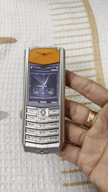 Vertu Ascent X 3.5G Cam Bạc máy zin full chức năng. Mua bán Điện thoại tại Quận 8 Tp Hồ Chí Minh được đăng bởi Thanh Đỗ hình 1