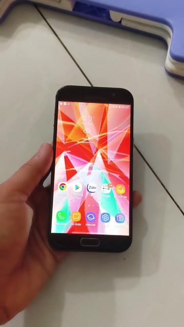 Samsung Galaxy A5 (2017) 32GB. Mua bán Điện thoại tại Thành phố Trà Vinh Trà Vinh được đăng bởi Quí  hình 1