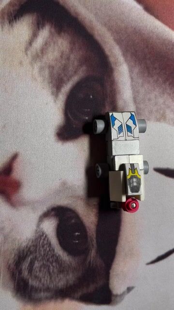 Đồ chơi lắp ráp Lego nhựa Xám, trắng, đỏ. Mua bán Sở thích khác tại Quận Cầu Giấy Hà Nội được đăng bởi Tozyn Vieacy hình 1