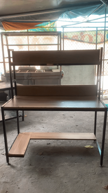 Kệ Gỗ Sắt Hiện Đại Nâu Đen. Mua bán Tủ, kệ gia đình tại Huyện Bình Chánh Tp Hồ Chí Minh được đăng bởi Tn Garden hình 1