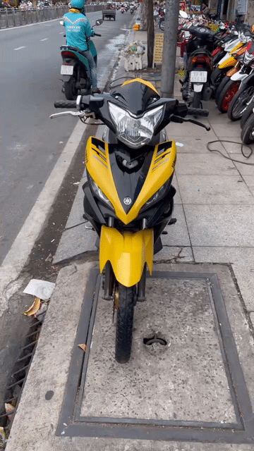 Yamaha Exciter 135 2014 Vàng đen. Mua bán Xe máy tại Quận Tân Phú Tp Hồ Chí Minh được đăng bởi Tuanduy hình 1