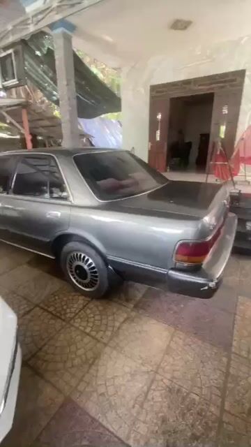 Toyota Cressida 2.4 Xám. Mua bán Ô tô tại Huyện Củ Chi Tp Hồ Chí Minh được đăng bởi Nguyễn kim hùng hình 1