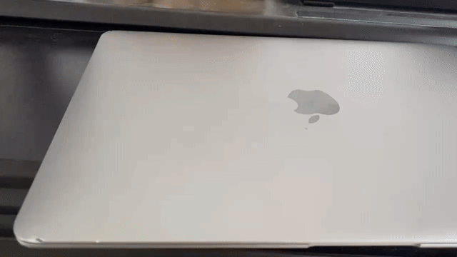 Apple MacBook Air Retina 13 i3 8GB/256GB Bạc 2020. Mua bán Laptop tại Thành phố Thủ Đức Tp Hồ Chí Minh được đăng bởi PHẠM HÙNG  hình 1