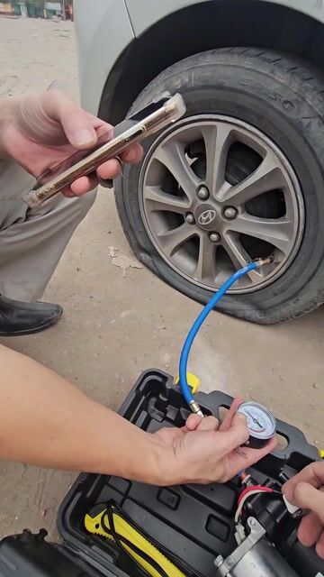 Bơm nén khí 12V, bơm nâng gầm đã dùng. Mua bán Phụ tùng xe tại Quận Thanh Xuân Hà Nội được đăng bởi xuân phương hình 1