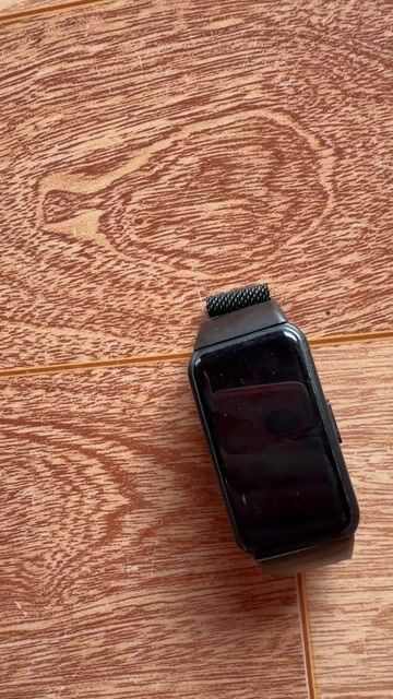 Honor Band 6 Đen Như mới. Mua bán Thiết bị đeo thông minh tại Huyện Sơn Động Bắc Giang được đăng bởi Nguyễn Đức khải  hình 1