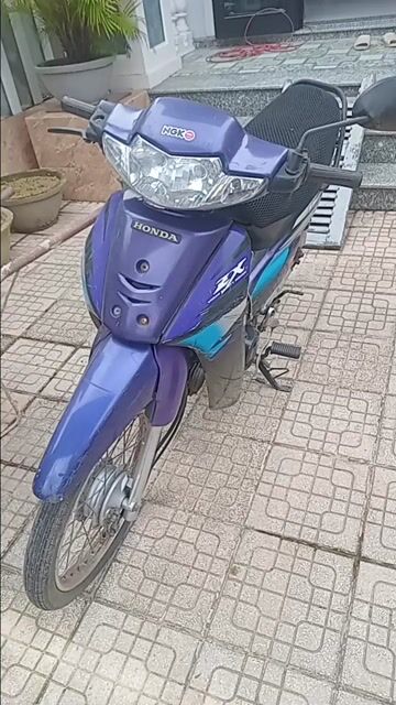 Bán hoặc giao lưu ZX màu Tím với cub50 cũ. Mua bán Xe máy tại Thị xã Hương Thủy Thừa Thiên Huế được đăng bởi Duy Lâm hình 1