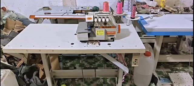 Máy vắt sổ Siruba 747F 4 chỉ hoạt động tốt. Mua bán Đồ chuyên dụng, Giống nuôi trồng tại Huyện Bình Chánh Tp Hồ Chí Minh được đăng bởi Hoàng Thị lan hình 1