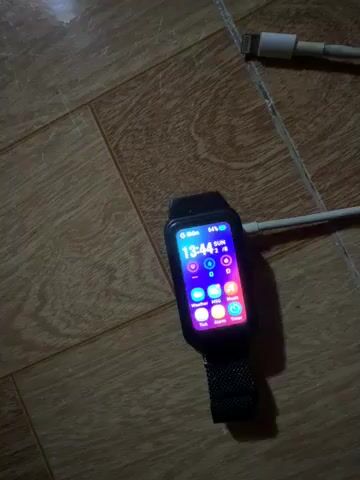 Đồng hồ thông minh honor band 6. Mua bán Thiết bị đeo thông minh tại Huyện Sơn Động Bắc Giang được đăng bởi Nguyễn Đức khải  hình 1