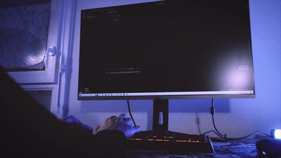 Hello World : de l'erreur au succès