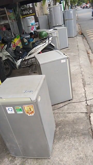 thanh lý  lô tủ lạnh . Mua bán Tủ lạnh tại Thành phố Dĩ An Bình Dương được đăng bởi  Tintin hình 1