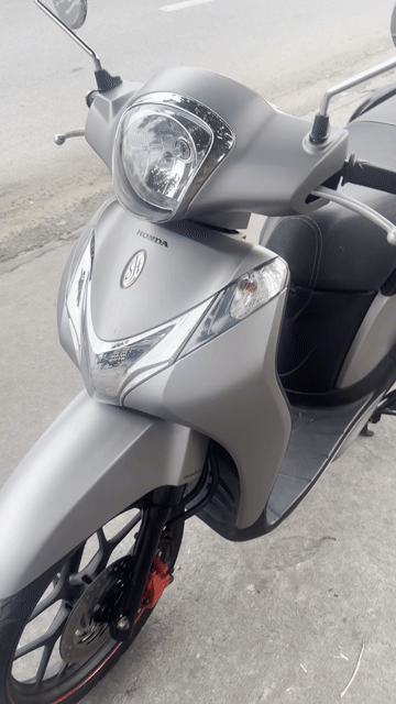 sh mode khoá smk zin đẹp keng bs59 co góp. Mua bán Xe máy tại Thành phố Dĩ An Bình Dương được đăng bởi xe máy hồng phát dĩ An Bình Dương  hình 1
