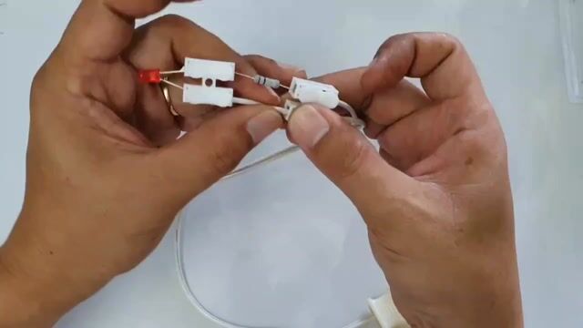 🚨 COMBO 20 BÓNG ĐÈN LED DIODE KÍCH THƯỚC 3mm. Mua bán Đèn tại Quận Ninh Kiều Cần Thơ được đăng bởi Văn Long hình 1