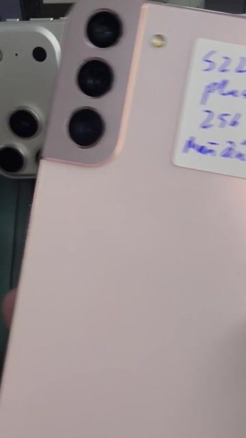 Samsung Galaxy S22 Plus giá bỏ màn. Mua bán Điện thoại tại Quận Tân Bình Tp Hồ Chí Minh được đăng bởi Anh Anh hình 1