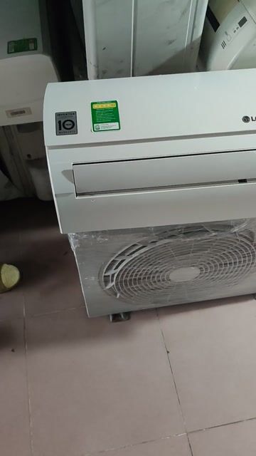 Máy lạnh LG Smax 1 HP Trắng. Mua bán Máy lạnh, điều hoà tại Thành phố Biên Hòa Đồng Nai được đăng bởi Vân Vân hình 1