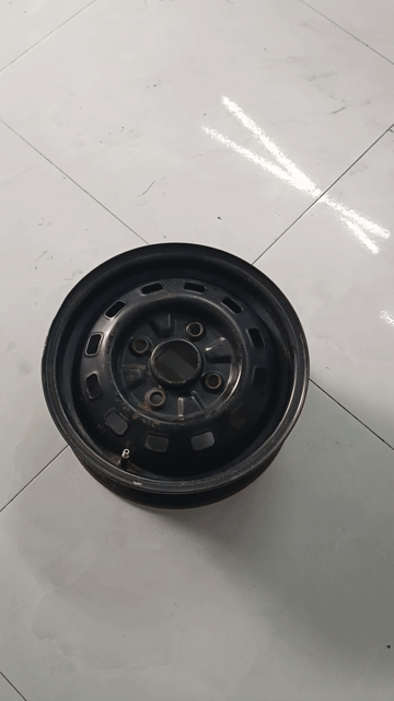 Mâm ô tô 13 inch Zin Đen. Mua bán Phụ tùng xe tại Huyện Bình Chánh Tp Hồ Chí Minh được đăng bởi Anh Tiền  hình 1