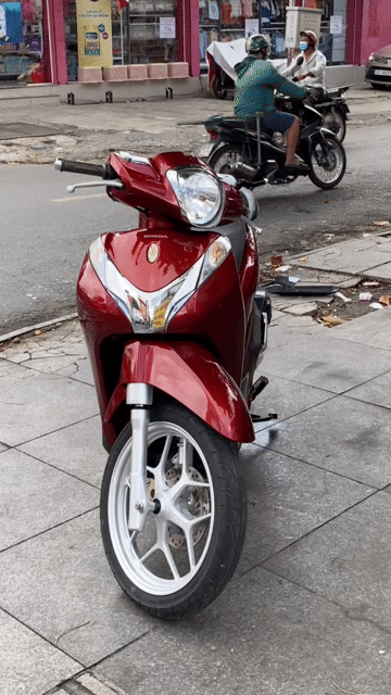 Honda SH Mode 2020 Đỏ Tự động. Mua bán Xe máy tại Quận Tân Phú Tp Hồ Chí Minh được đăng bởi Lê Văn Thắng hình 1