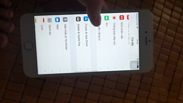 Apple iPhone 6 Plus 64GB lock màu bạc LLA. Mua bán Điện thoại tại Thị xã Ba Đồn Quảng Bình được đăng bởi Ngọc cupiee hình 1