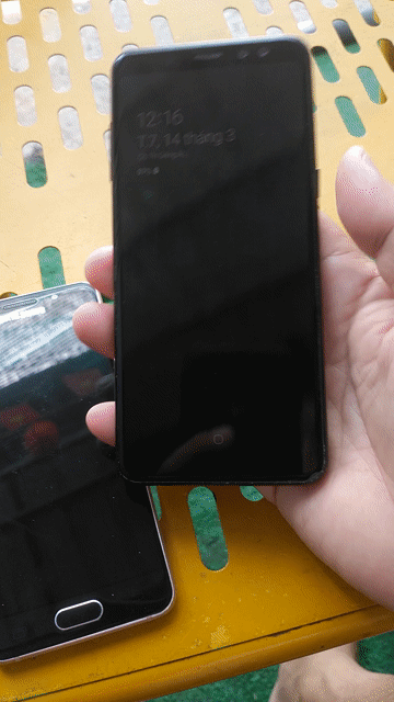 Samsung A8 2018 vs A3 2016. Mua bán Điện thoại tại Huyện Cần Giuộc Long An được đăng bởi LongAnProPK hình 1