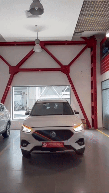 MG ZS Lux 2025 Trắng 20000km. Mua bán Ô tô tại Quận Cẩm Lệ Đà Nẵng được đăng bởi Hoàng Đức Nguyễn Kim hình 1