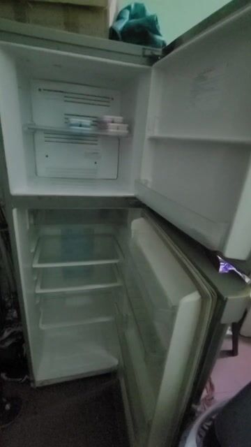 Tủ lạnh Toshiba Bạc. Mua bán Tủ lạnh tại Quận Thanh Khê Đà Nẵng được đăng bởi Văn Tính hình 1