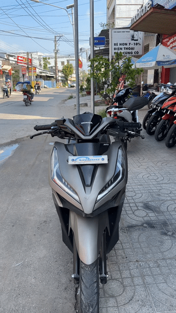 Honda Vario 150 2019 Vàng cát ( hỗ trợ góp ). Mua bán Xe máy tại Huyện Chợ Mới An Giang được đăng bởi Cửa hàng xe Thiên Phước 2 hình 1