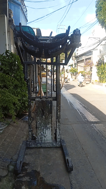 Xe nâng tay Khí nén màu Đen. Mua bán Đồ chuyên dụng, Giống nuôi trồng tại Huyện Bình Chánh Tp Hồ Chí Minh được đăng bởi Hoàng Hà  hình 1